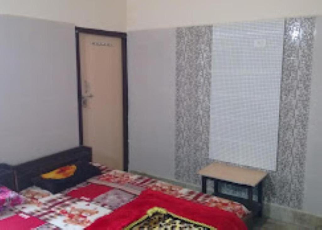 Maatu Shri Comfort Stay-Guest House 马图拉 外观 照片